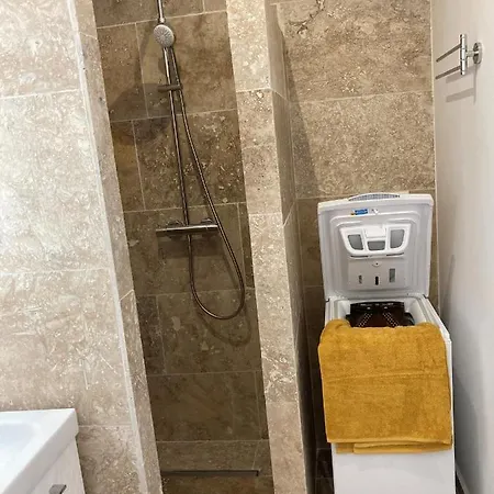 Charmant Studio avec Jardin / Parking privé - proximité plage et Foret *